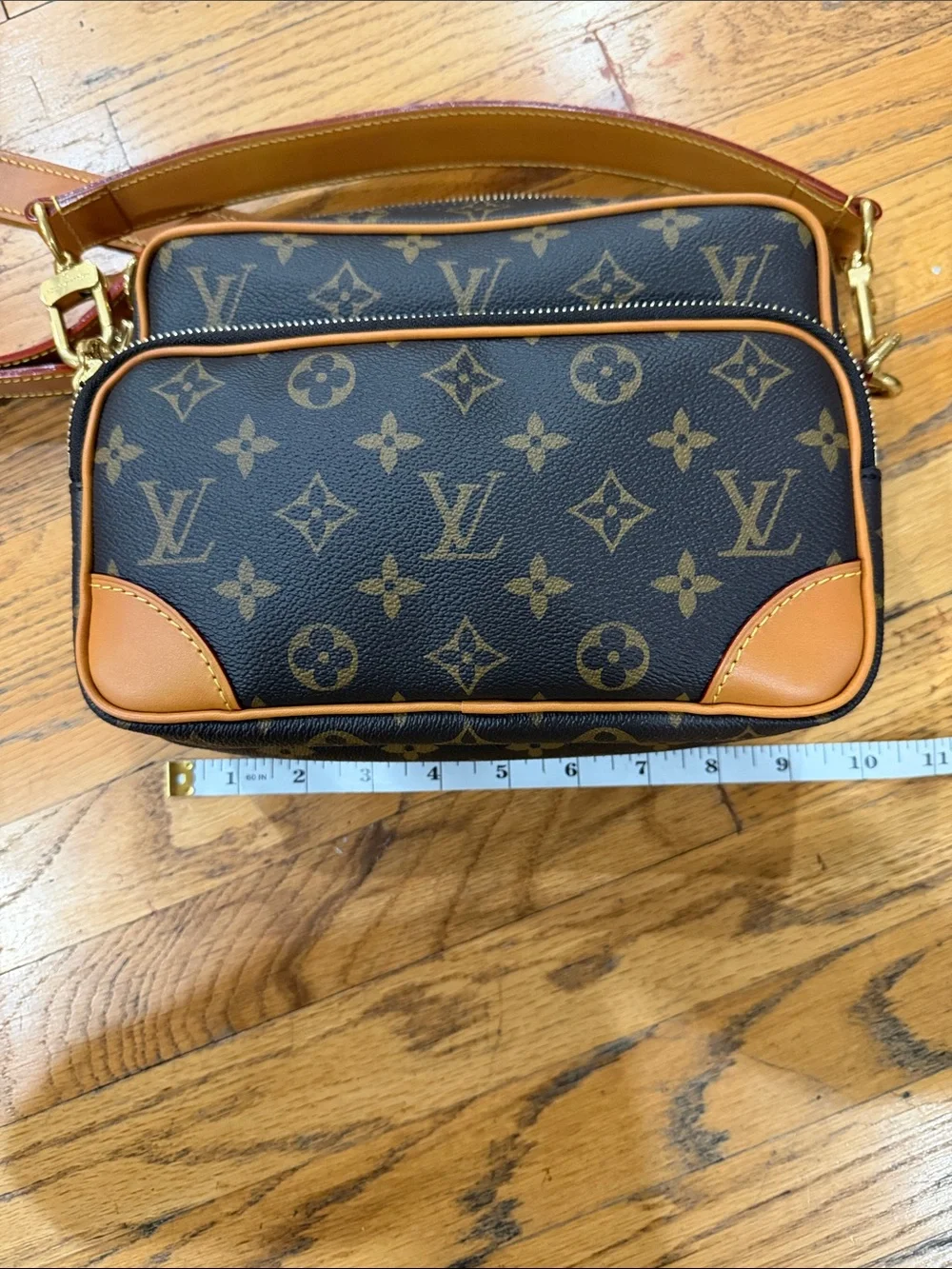 Louis Vuitton Nil Monogram Crossbody Bag in Brown and Tan NWOT